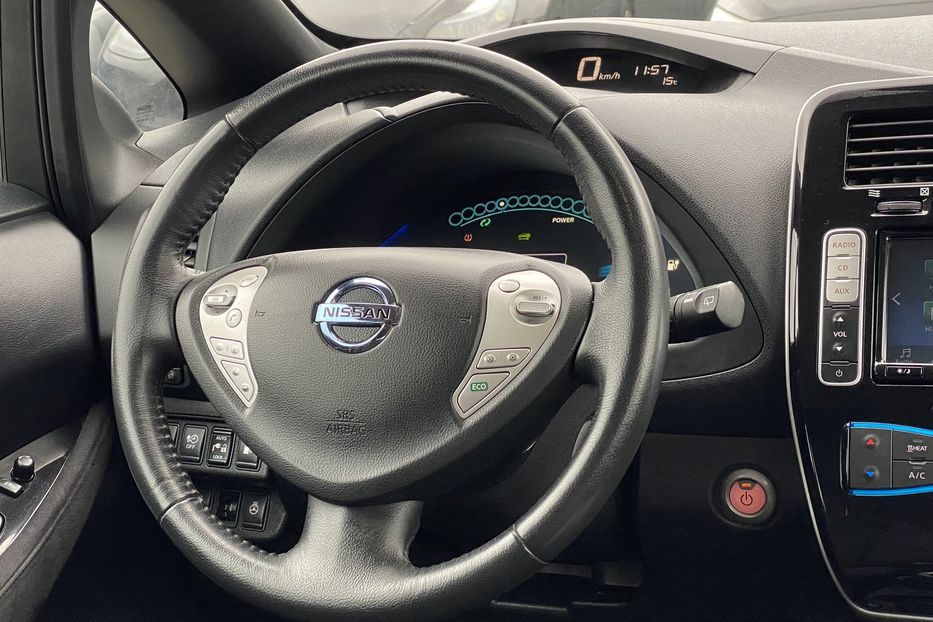 Продам Nissan Leaf 30квт 2017 года в Луцке