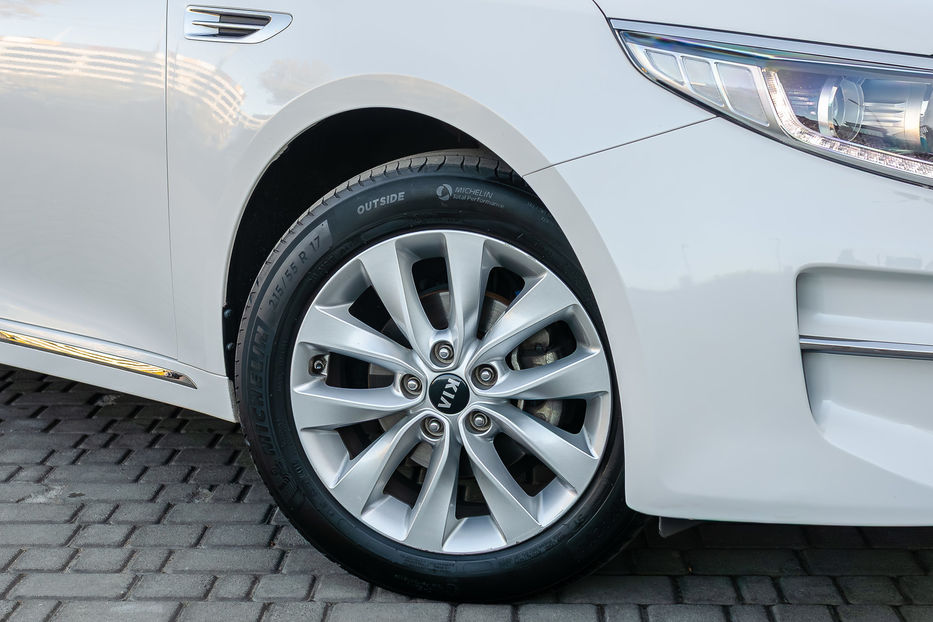 Продам Kia Optima K5 LPi 2016 года в Киеве