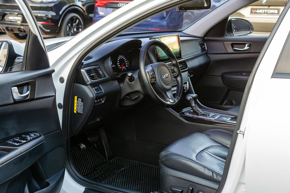 Продам Kia Optima K5 LPi 2016 года в Киеве