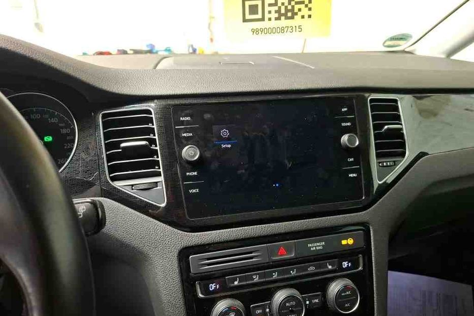 Продам Volkswagen Golf  Sportsvan Piдна фарба v4864 2020 года в Луцке