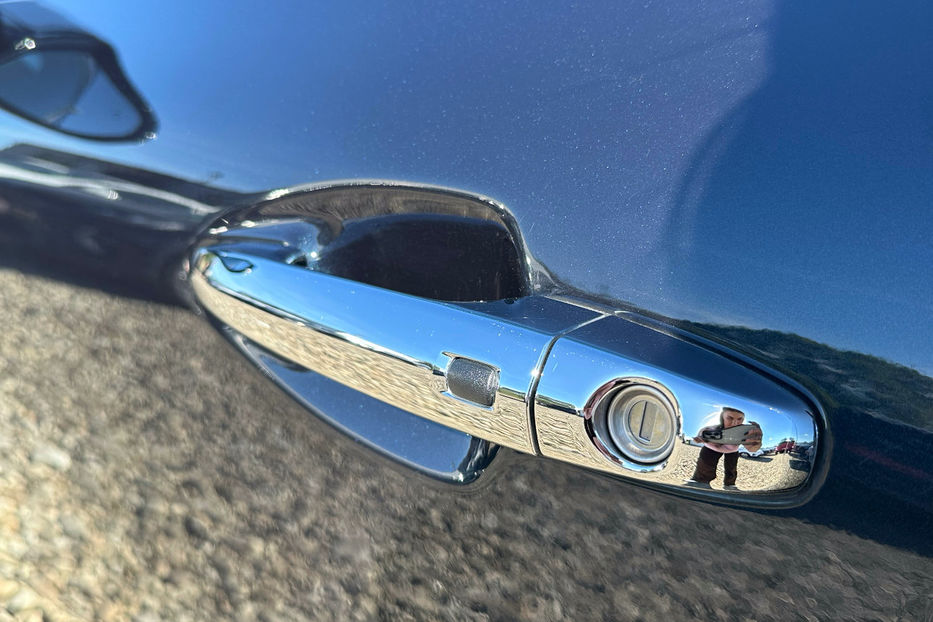 Продам Kia Niro 64 кВт Макс. комплектація Люк  2022 года в Львове
