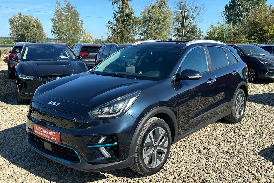 Продам Kia Niro 64 кВт Макс. комплектація Люк  2022 года в Львове