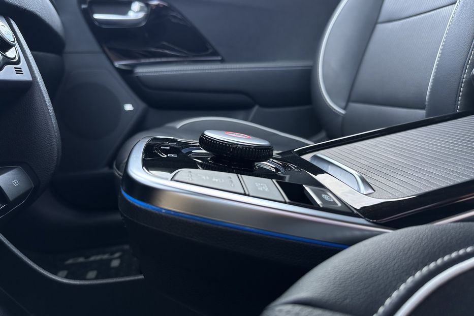 Продам Kia Niro 64 кВт Макс. комплектація Люк  2022 года в Львове
