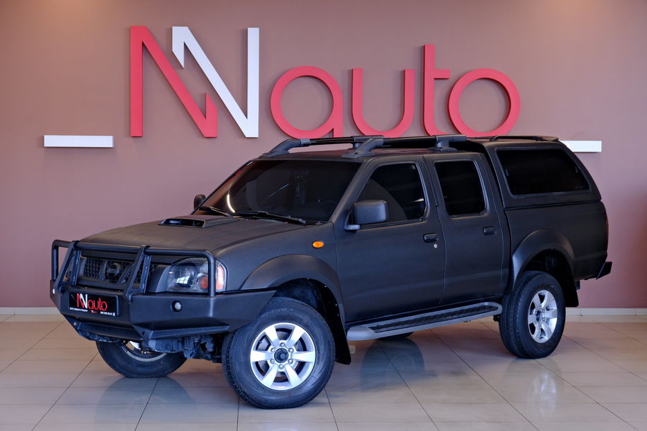 Продам Nissan Navara 2013 года в Одессе