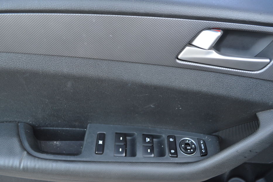 Продам Hyundai Sonata LPI 2015 года в Одессе