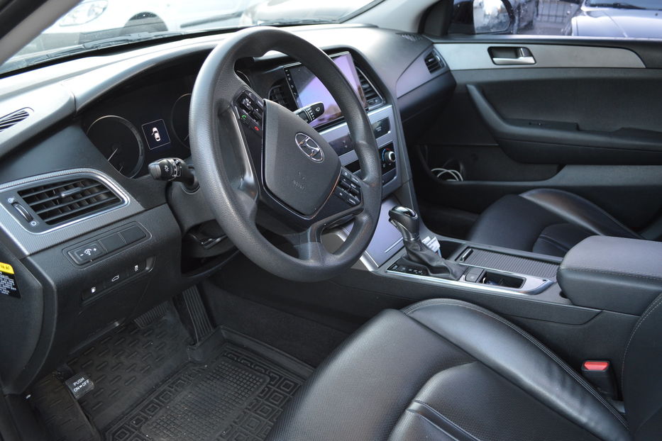 Продам Hyundai Sonata LPI 2015 года в Одессе