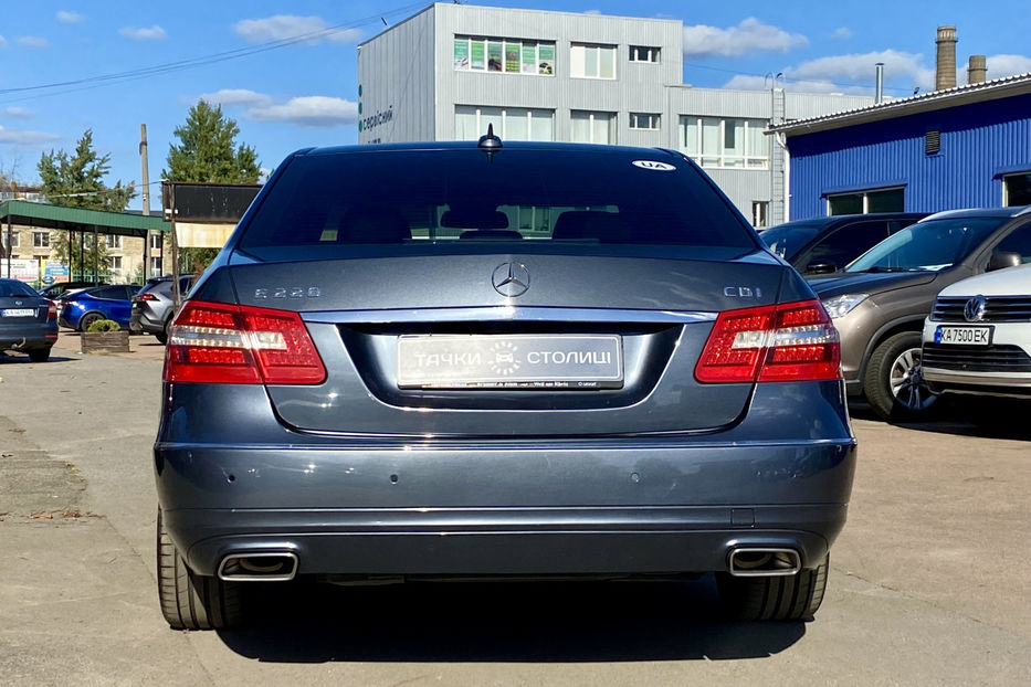 Продам Mercedes-Benz E-Class 2011 года в Киеве
