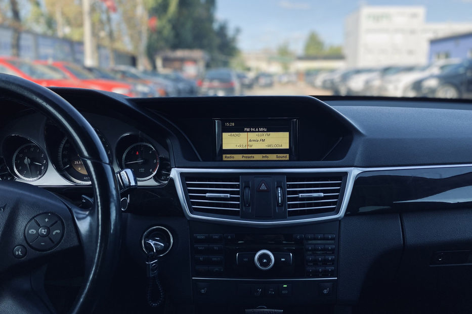 Продам Mercedes-Benz E-Class 2011 года в Киеве