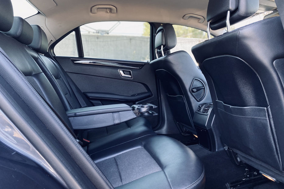 Продам Mercedes-Benz E-Class 2011 года в Киеве