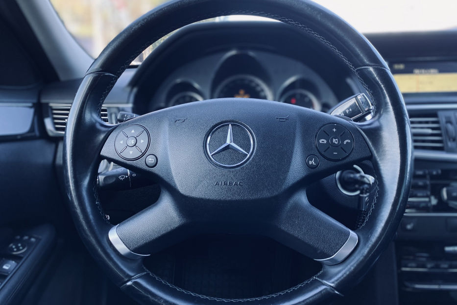 Продам Mercedes-Benz E-Class 2011 года в Киеве