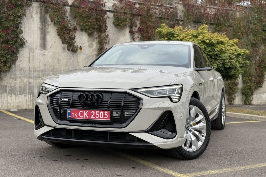 Продам Audi E-Tron 55 авто в Рівному 95kwh  2021 года в Ровно