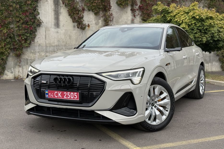 Продам Audi E-Tron 55 авто в Рівному 95kwh  2021 года в Ровно