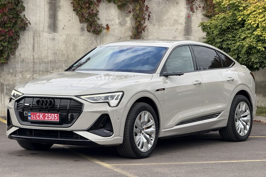 Продам Audi E-Tron 55 авто в Рівному 95kwh  2021 года в Ровно