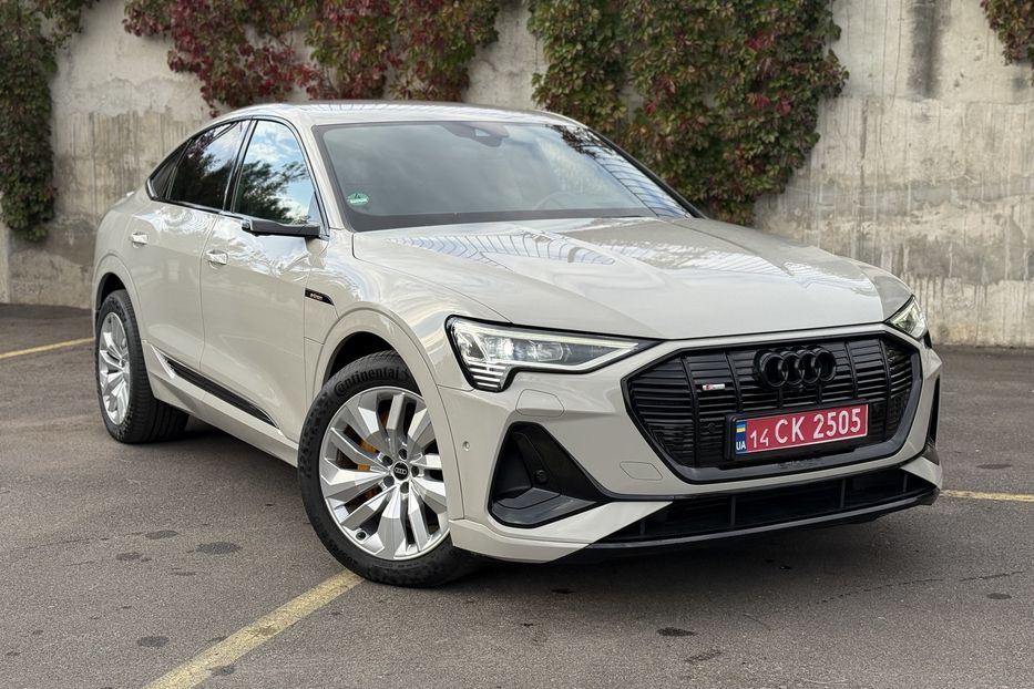 Продам Audi E-Tron 55 авто в Рівному 95kwh  2021 года в Ровно