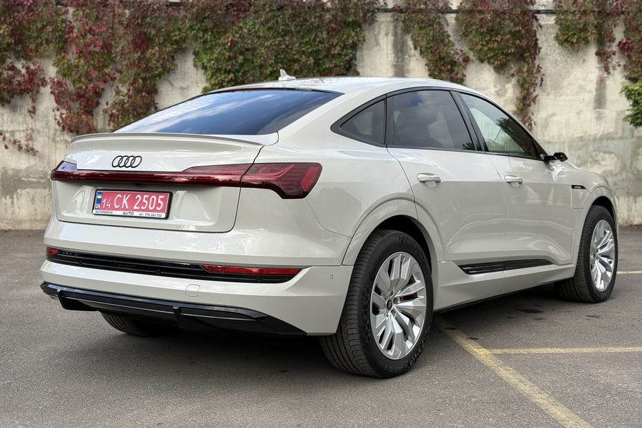 Продам Audi E-Tron 55 авто в Рівному 95kwh  2021 года в Ровно