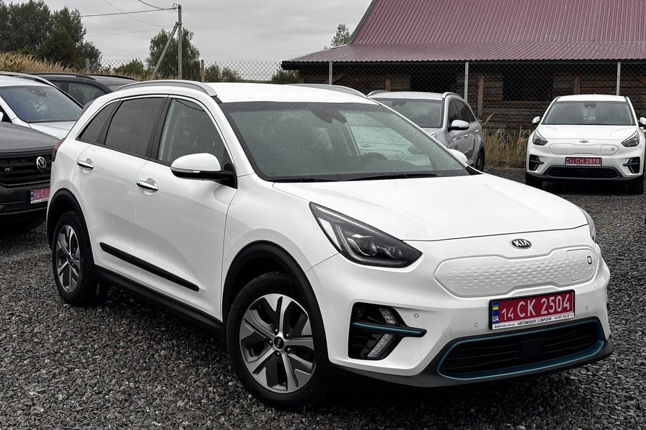 Продам Kia Niro Prestige 64 кВт авто у Львові 2020 года в Львове