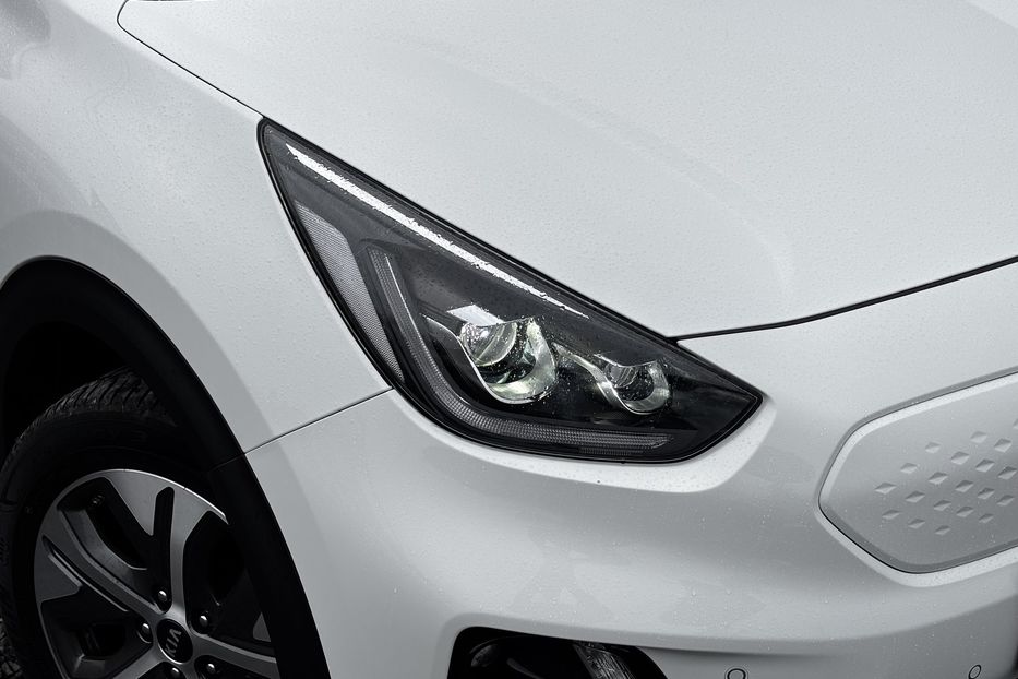 Продам Kia Niro Prestige 64 кВт авто у Львові 2020 года в Львове
