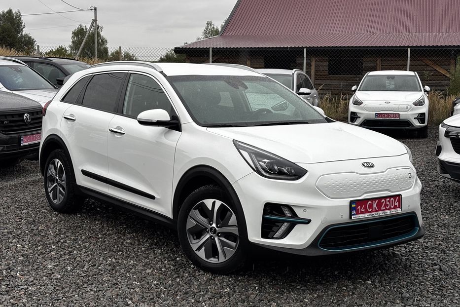 Продам Kia Niro Prestige 64 кВт авто у Львові 2020 года в Львове