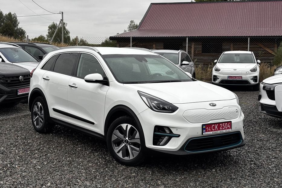 Продам Kia Niro Prestige 64 кВт авто у Львові 2020 года в Львове