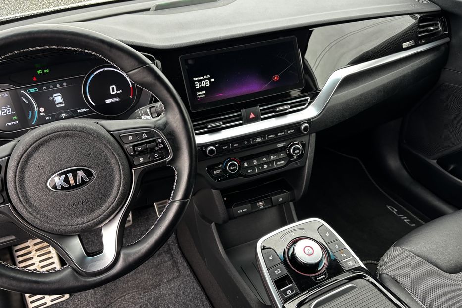 Продам Kia Niro Prestige 64 кВт авто у Львові 2020 года в Львове