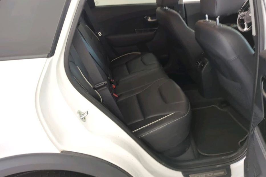 Продам Kia Niro 64квт авто в дорозі   2020 года в Львове