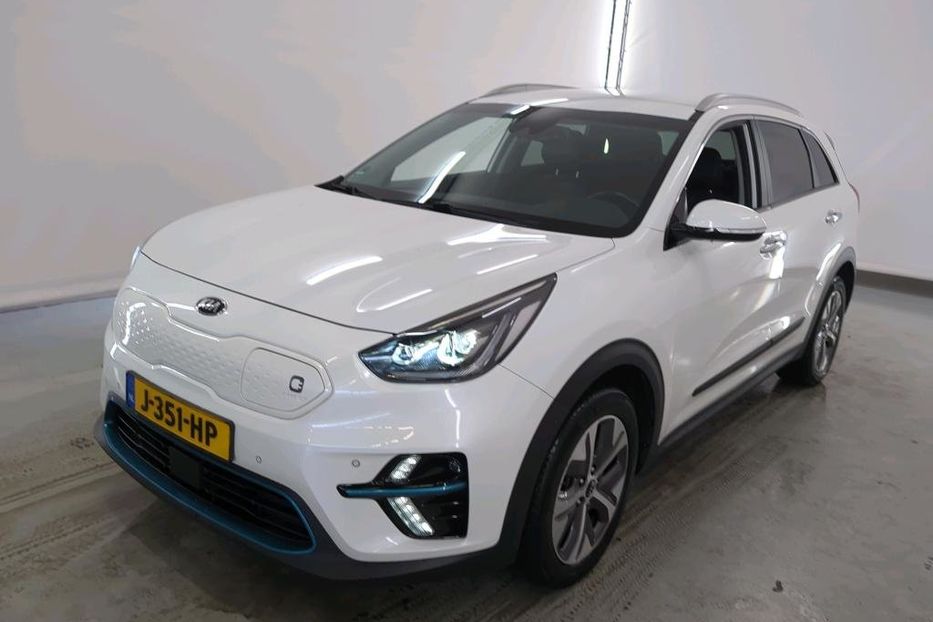 Продам Kia Niro 64квт авто в дорозі   2020 года в Львове