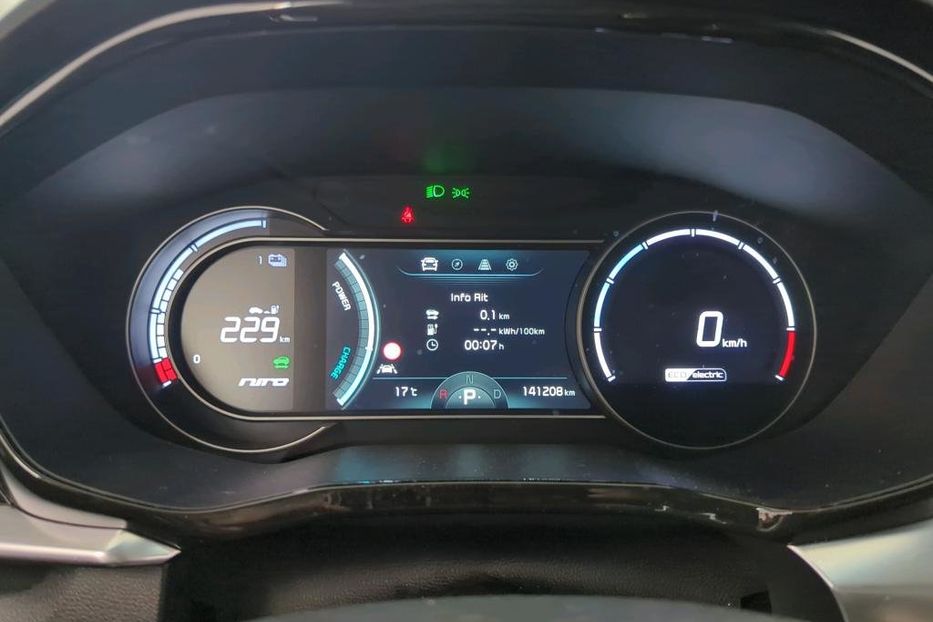 Продам Kia Niro 64квт авто в дорозі   2020 года в Львове