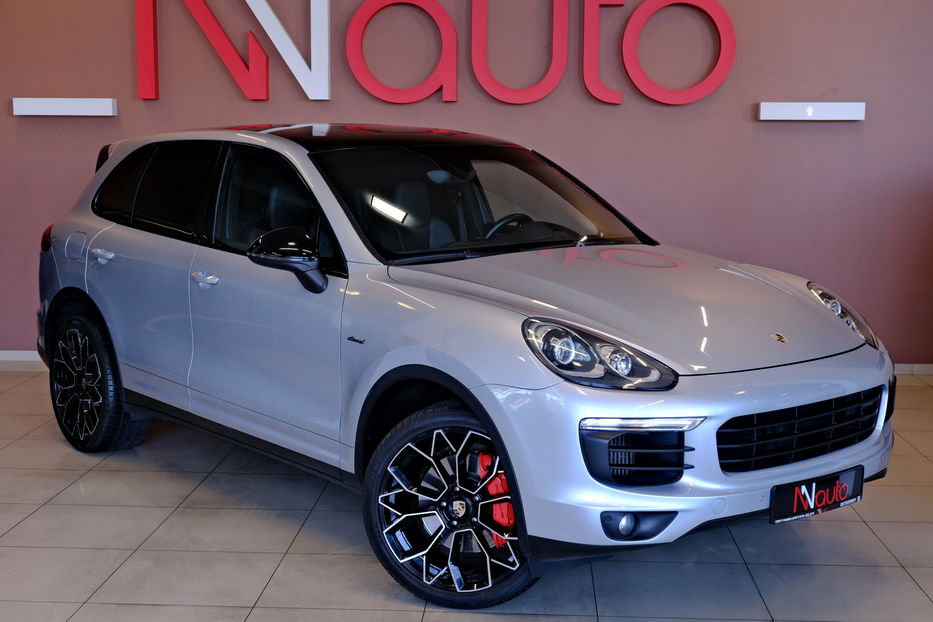 Продам Porsche Cayenne 2015 года в Одессе