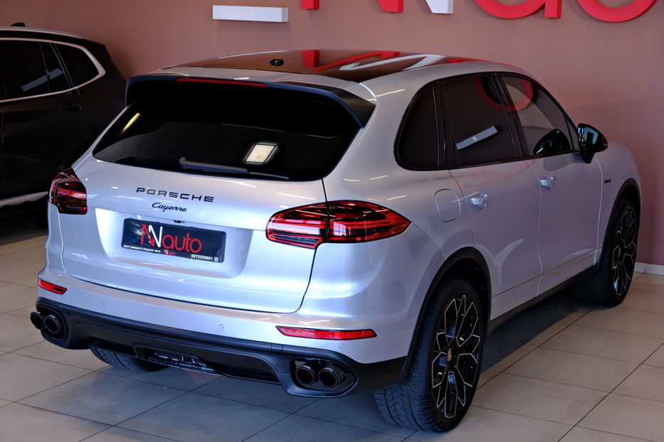 Продам Porsche Cayenne 2015 года в Одессе