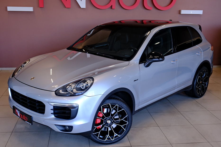 Продам Porsche Cayenne 2015 года в Одессе