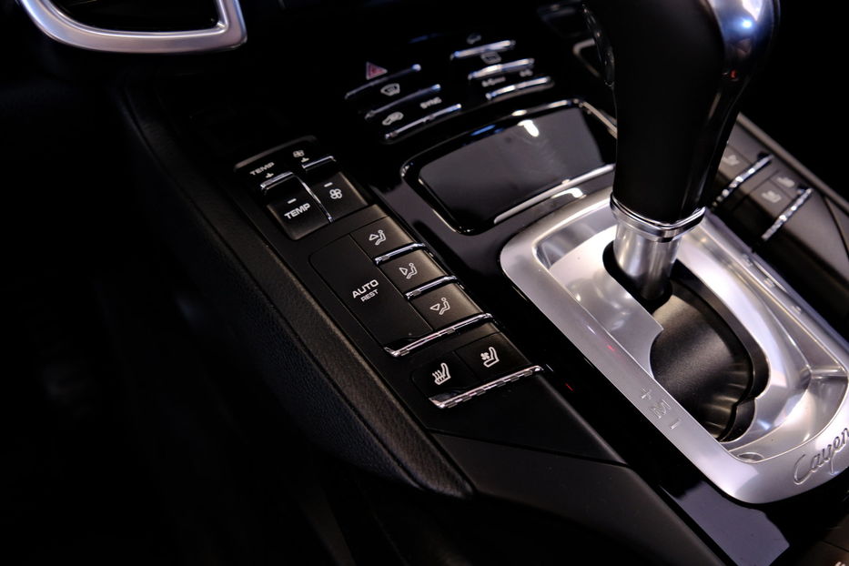 Продам Porsche Cayenne 2015 года в Одессе