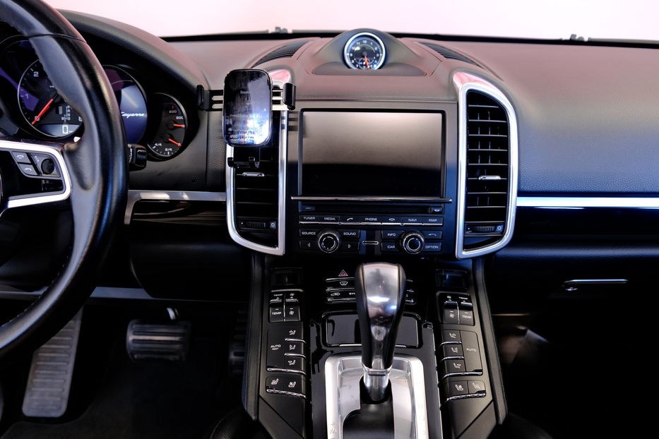 Продам Porsche Cayenne 2015 года в Одессе