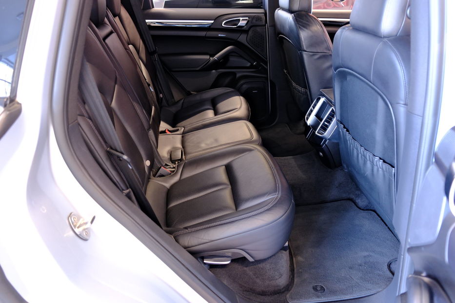 Продам Porsche Cayenne 2015 года в Одессе