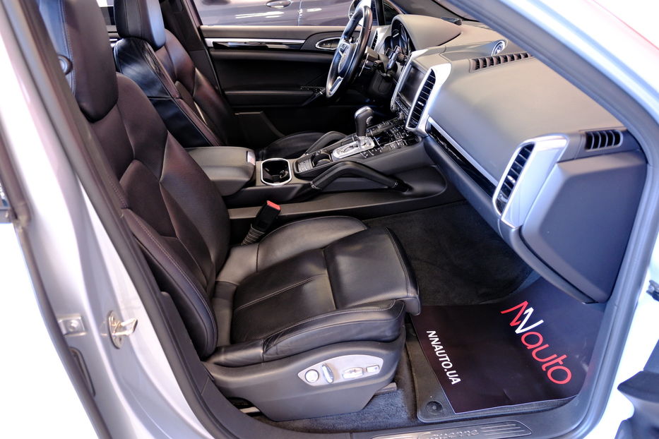 Продам Porsche Cayenne 2015 года в Одессе