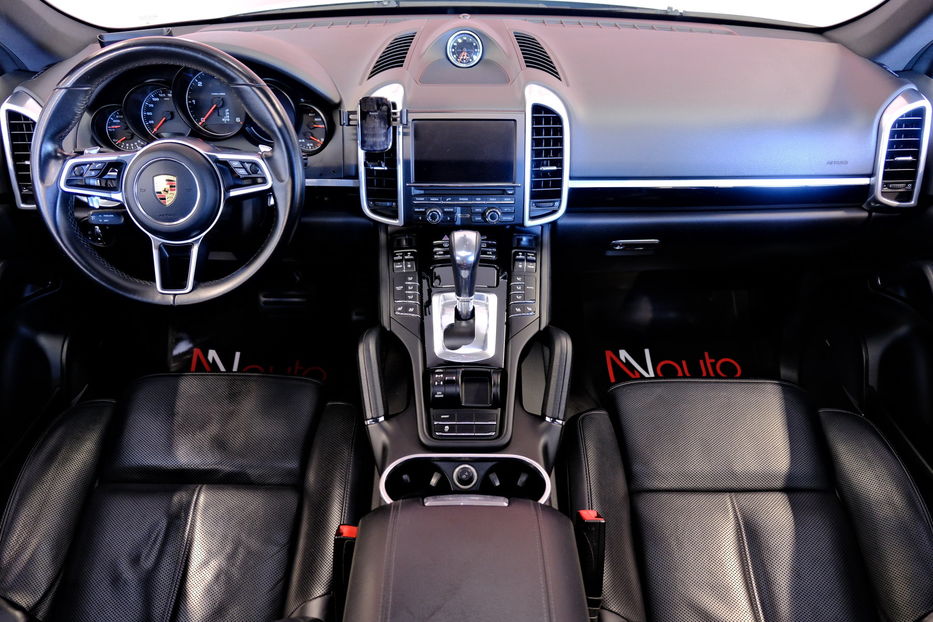 Продам Porsche Cayenne 2015 года в Одессе