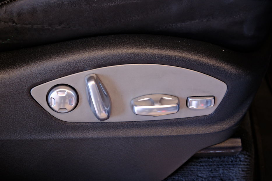 Продам Porsche Cayenne 2015 года в Одессе