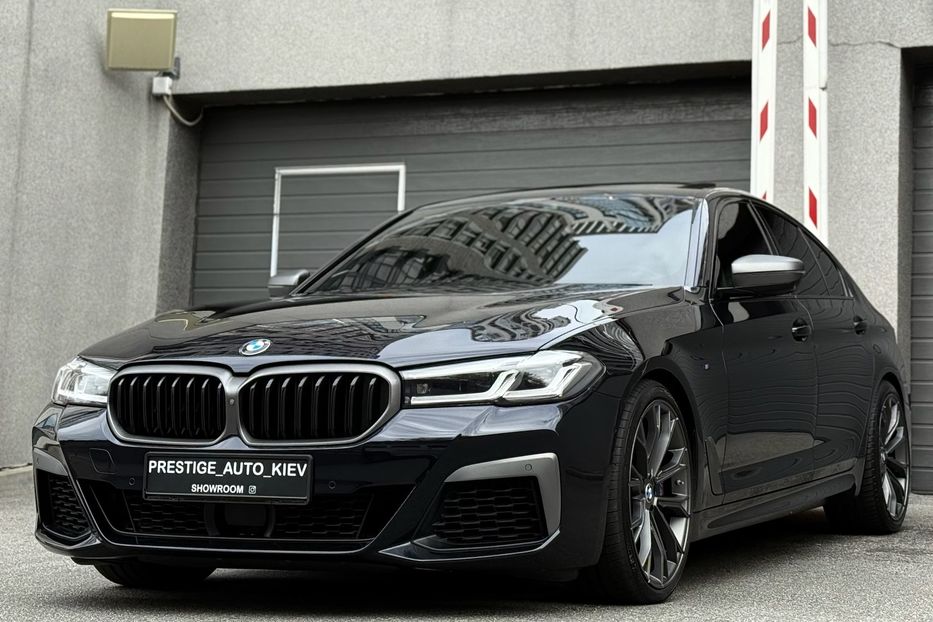 Продам BMW 550 xDrive 2018 года в Киеве
