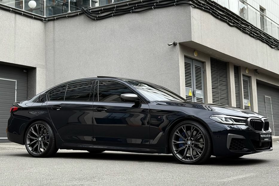Продам BMW 550 xDrive 2018 года в Киеве