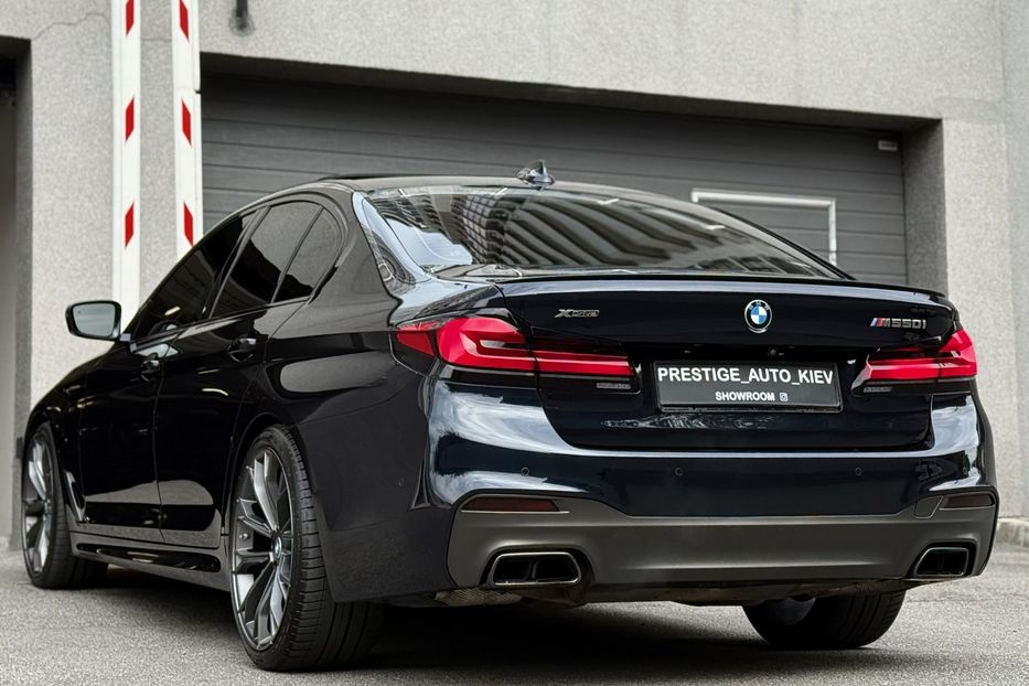 Продам BMW 550 xDrive 2018 года в Киеве