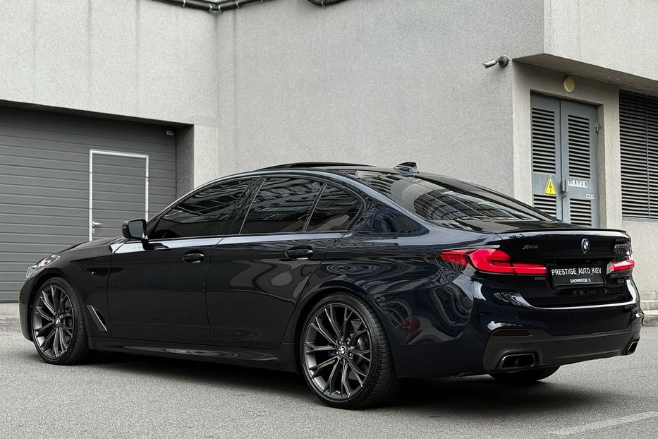 Продам BMW 550 xDrive 2018 года в Киеве