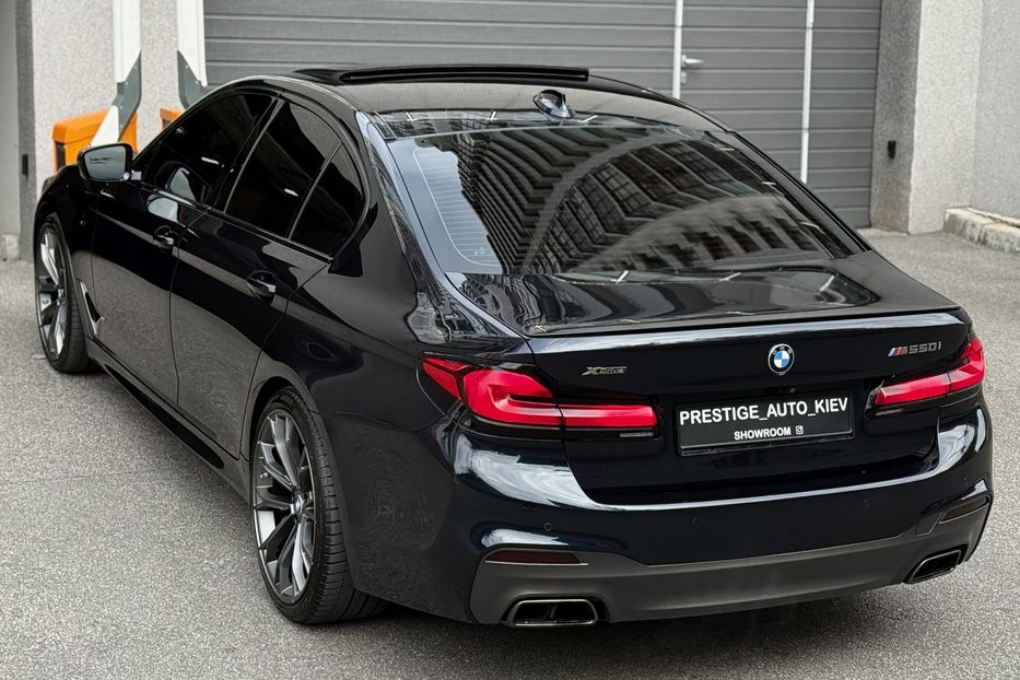 Продам BMW 550 xDrive 2018 года в Киеве