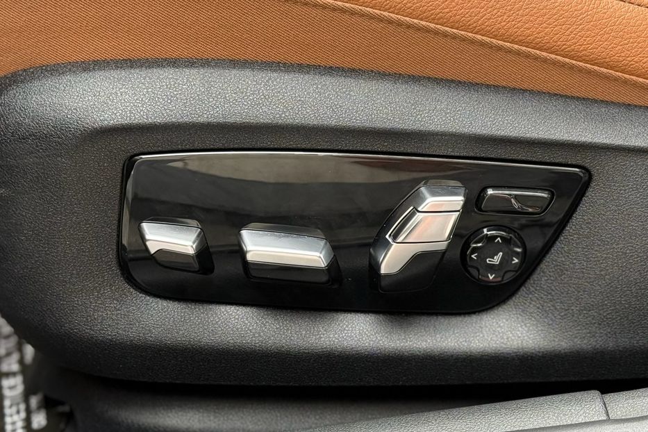 Продам BMW 550 xDrive 2018 года в Киеве