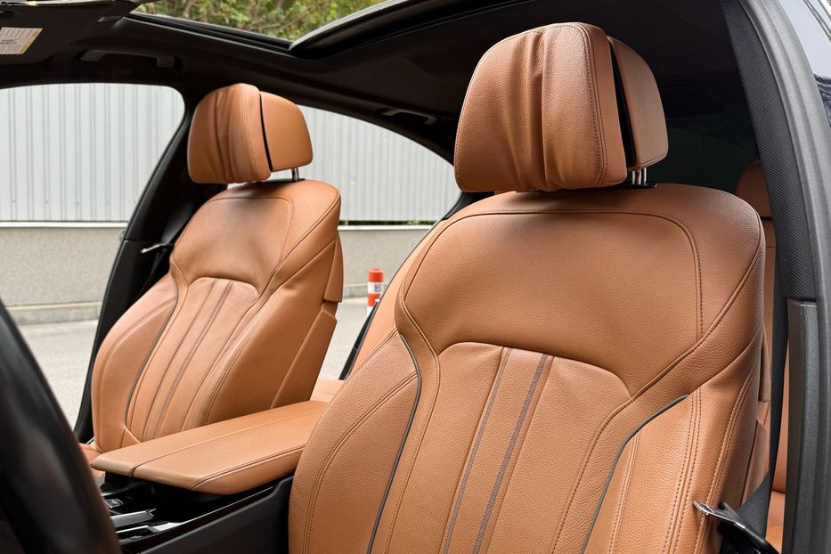 Продам BMW 550 xDrive 2018 года в Киеве