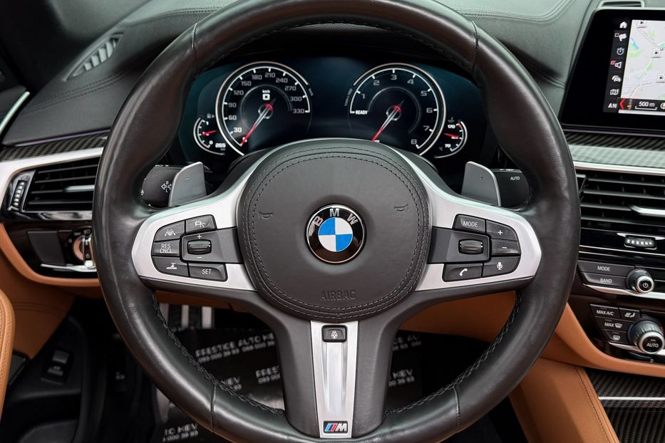 Продам BMW 550 xDrive 2018 года в Киеве