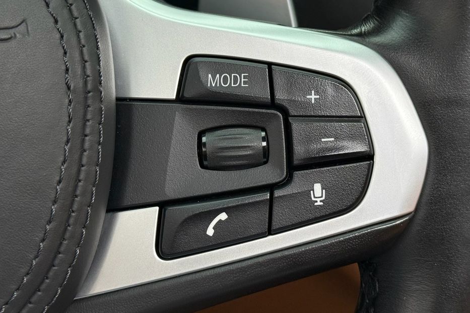 Продам BMW 550 xDrive 2018 года в Киеве