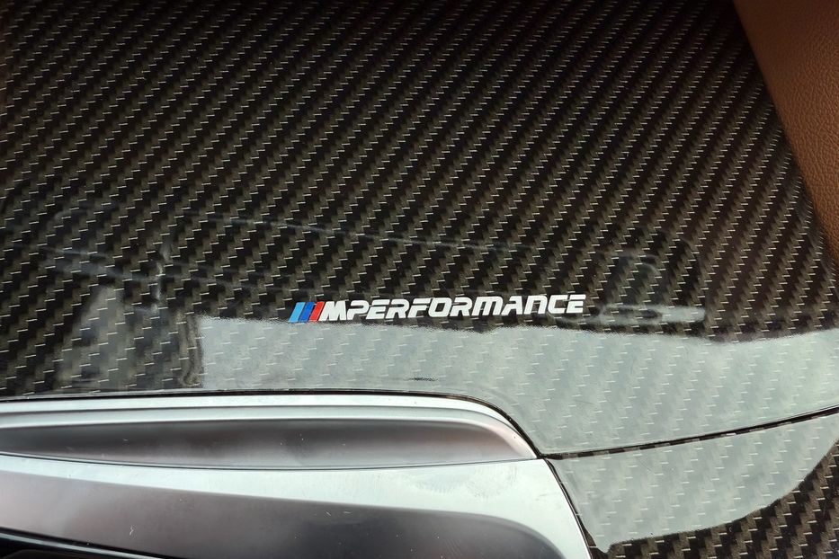 Продам BMW 550 xDrive 2018 года в Киеве
