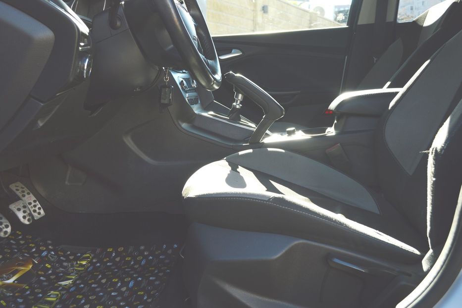 Продам Ford Focus 2013 года в Одессе