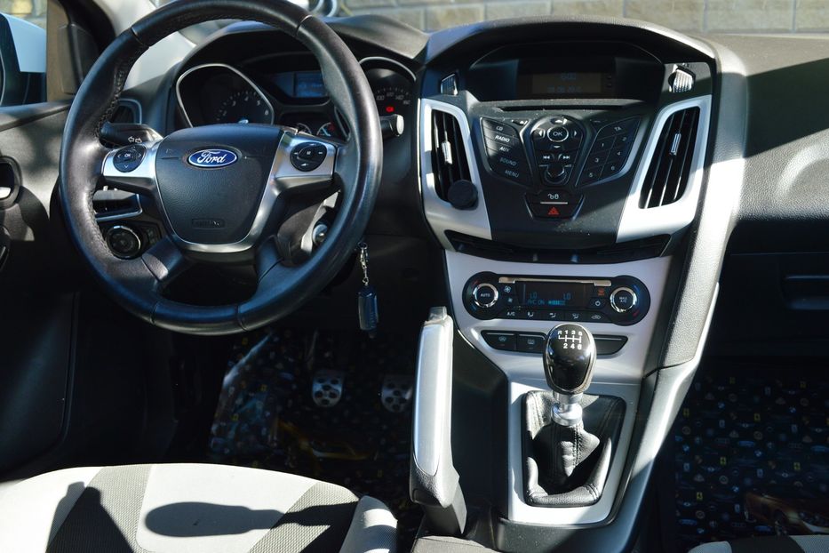 Продам Ford Focus 2013 года в Одессе