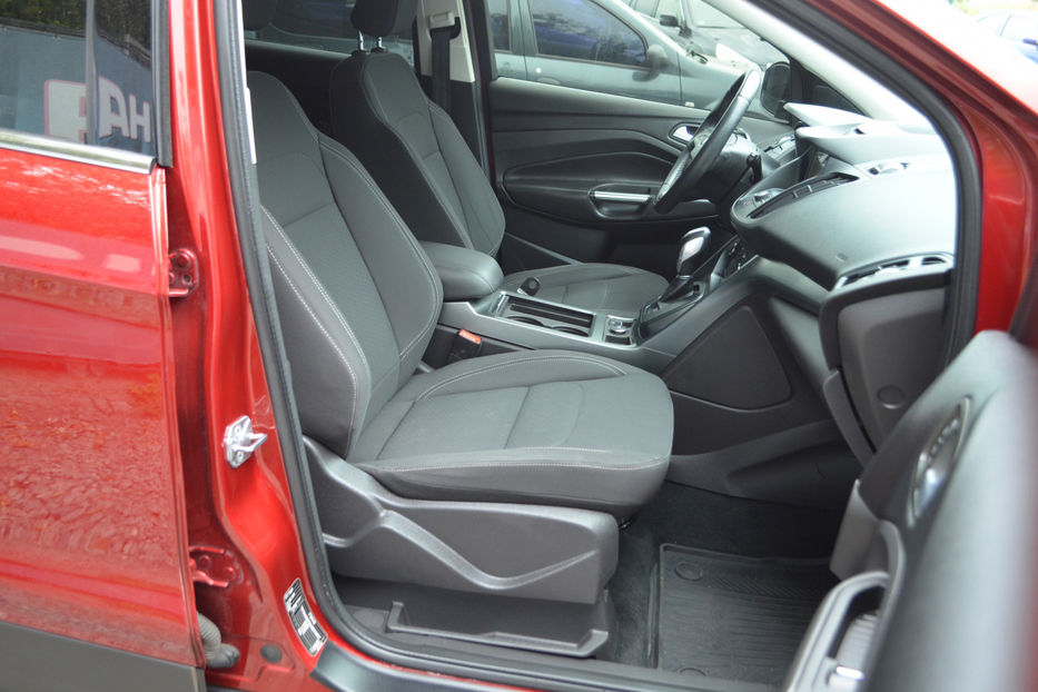 Продам Ford Kuga 2019 года в Киеве