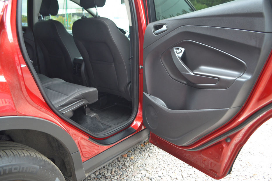 Продам Ford Kuga 2019 года в Киеве